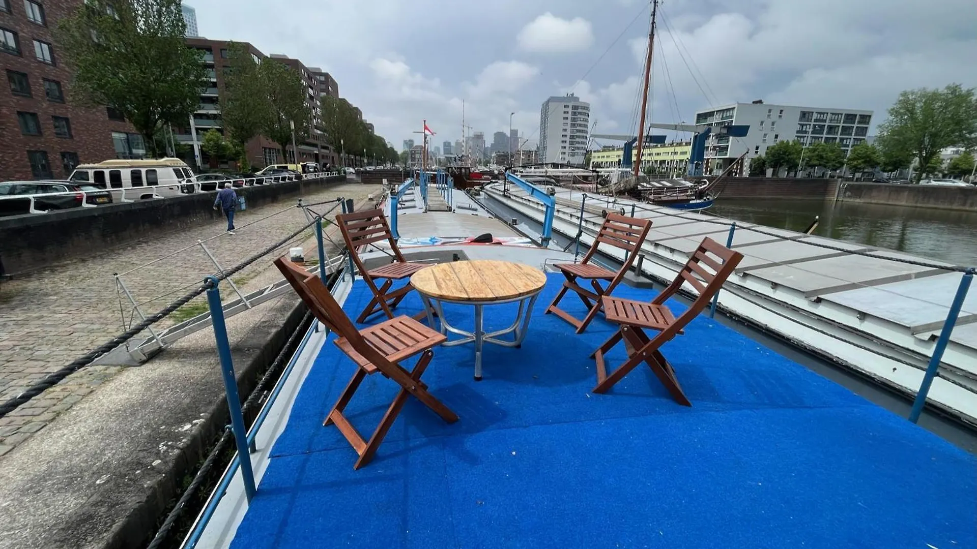 Hotel Boco Living Rotterdam 0*,