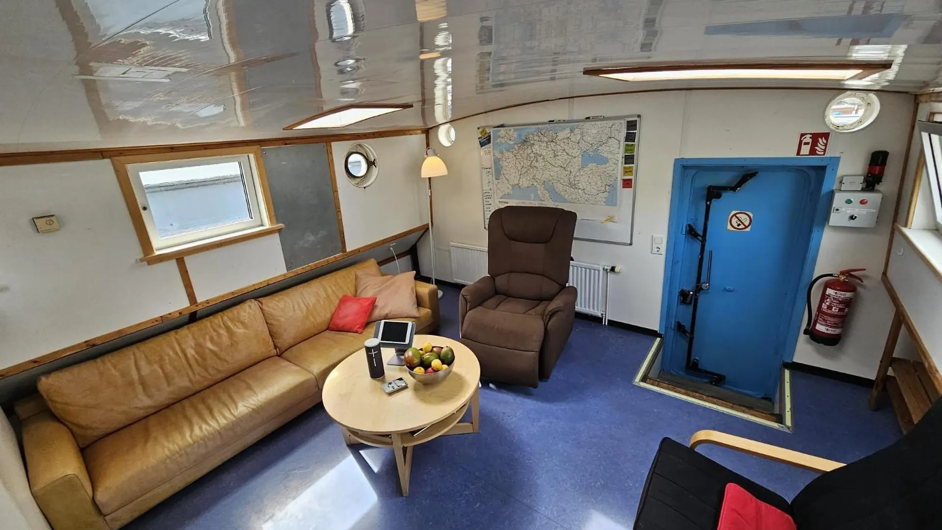 Botel Boco Living Hotel Rotterdam Netherlands